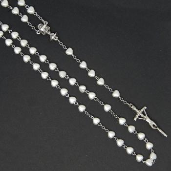 Ruženec - biele perleťové srdiečka