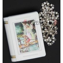Rosary with plastic box - white 4mm