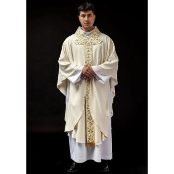 Biely ornát - s lesklou výšivkou